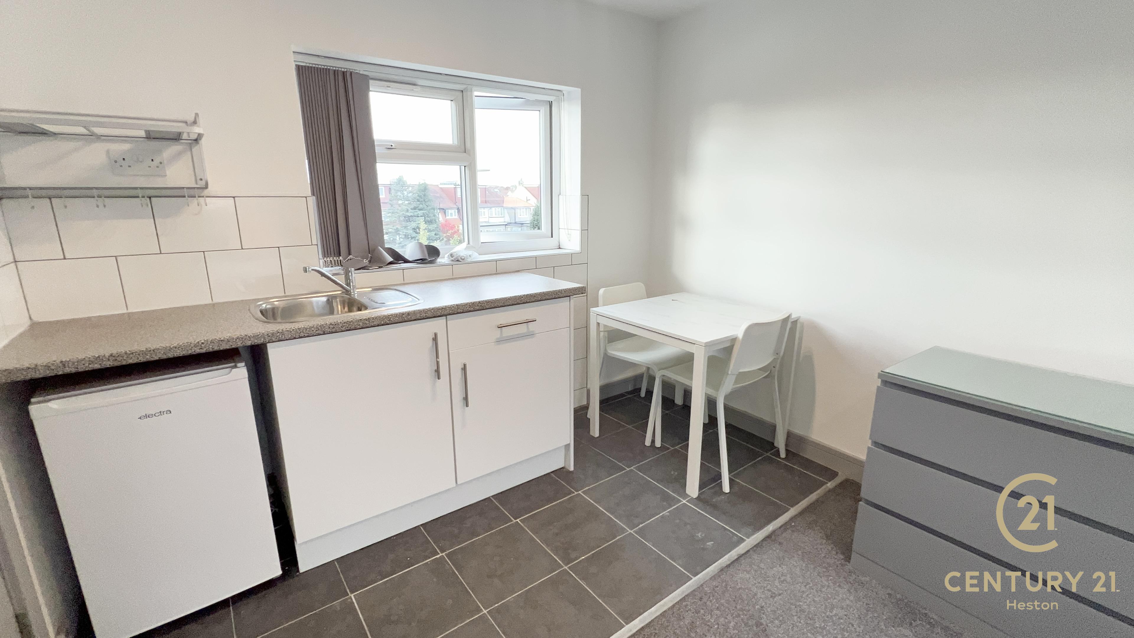 Room Hall Road in Greater London