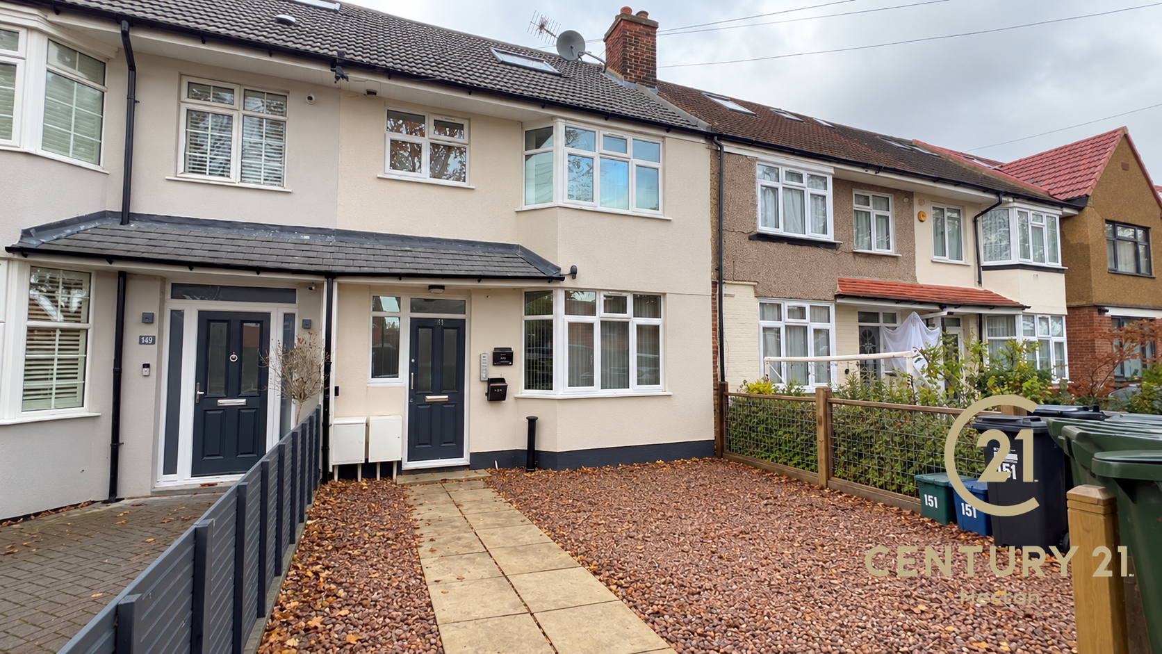 Room Hall Road in Greater London