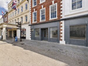 Flat Broad Street in Worcester