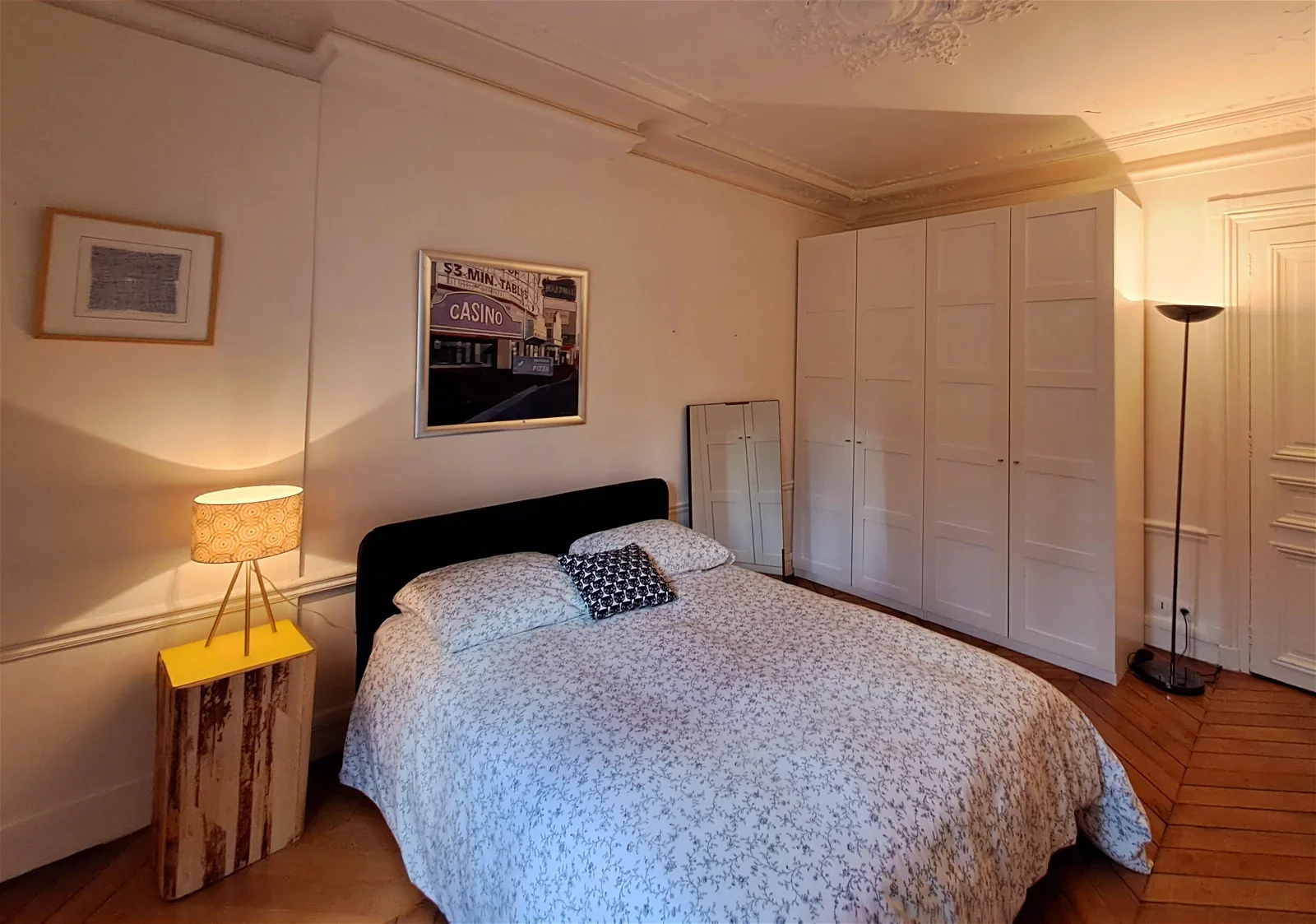 Room Avenue d'Iéna in Paris