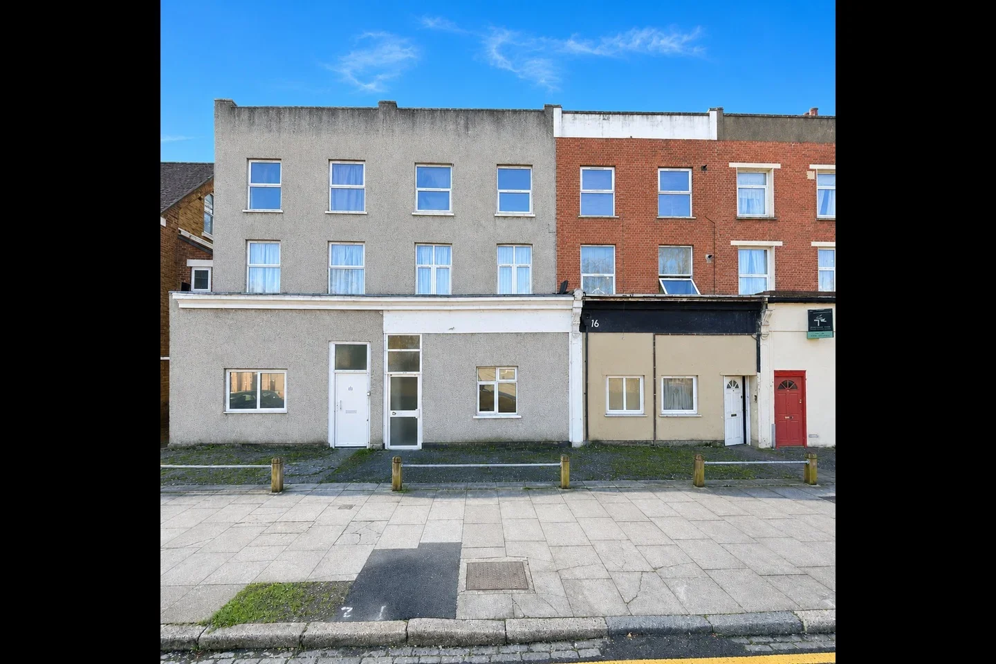 Flat Park Lane in Greater London