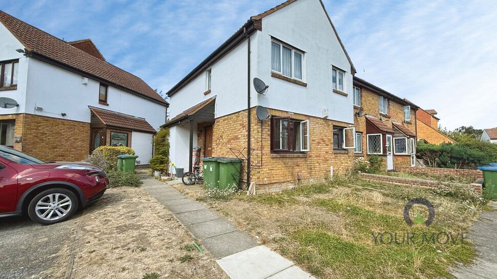 Flat Bertrand Way in Greater London