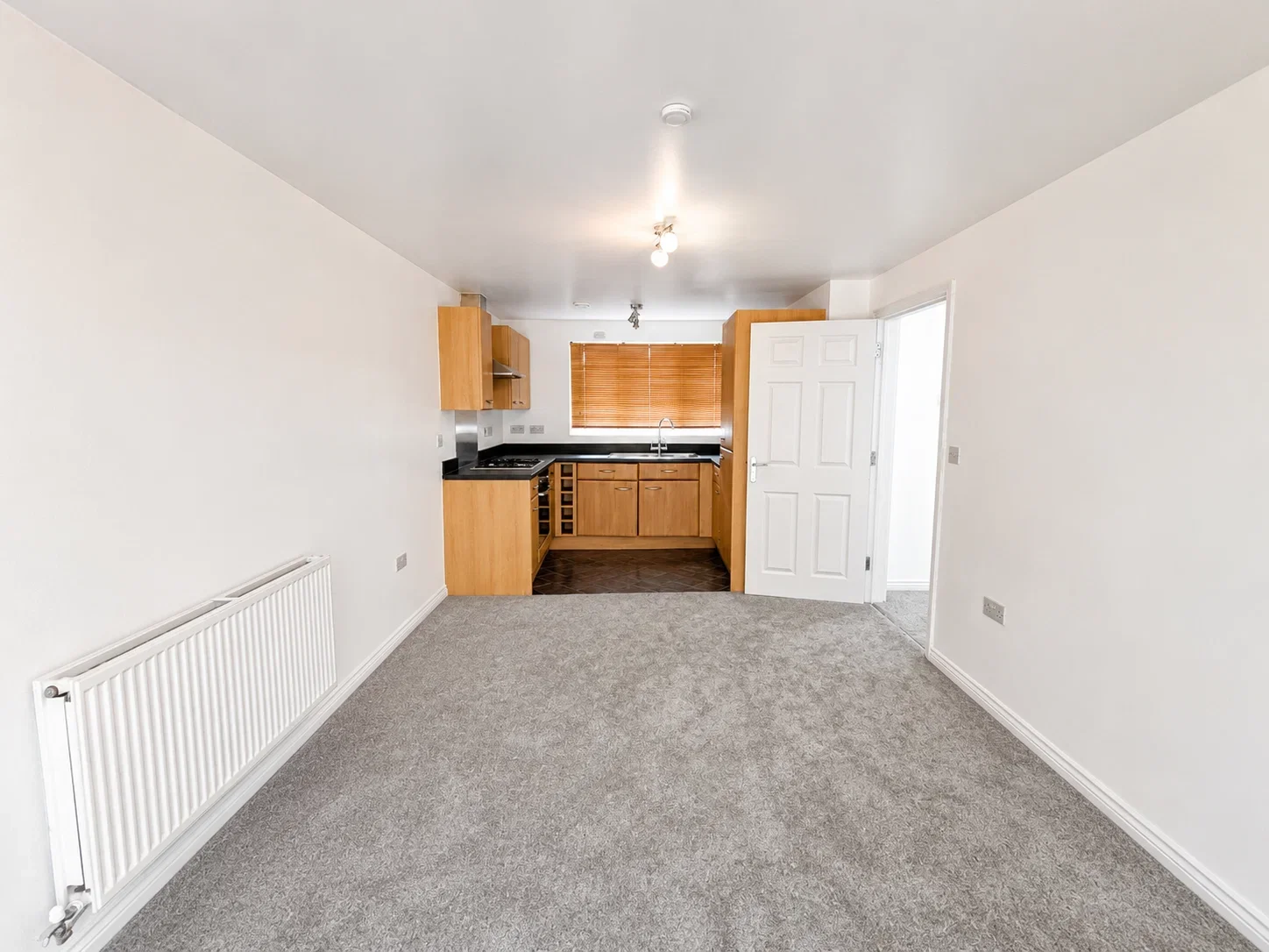Flat Haygreen Road in Witham