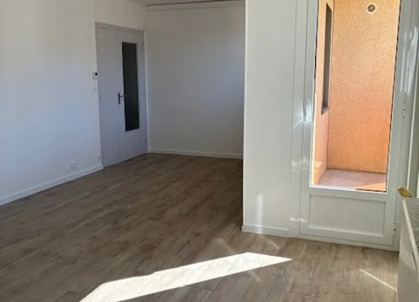 Flat Square de la Tourelle in Guingamp