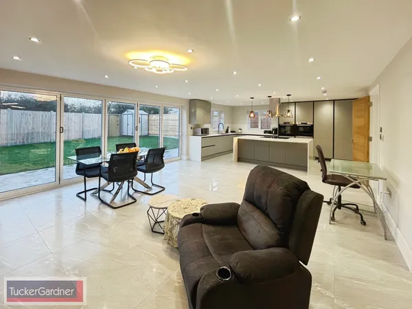 House Red Hill Close in South Cambridgeshire