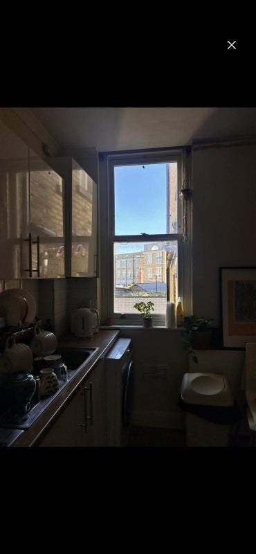 Room Peckham High Street in Greater London