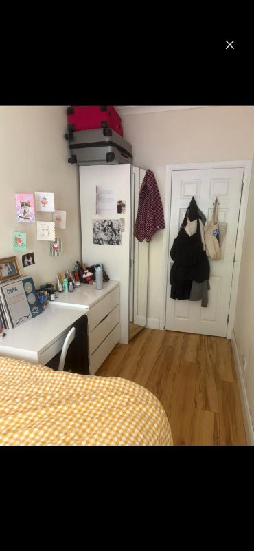 Room Peckham High Street in Greater London