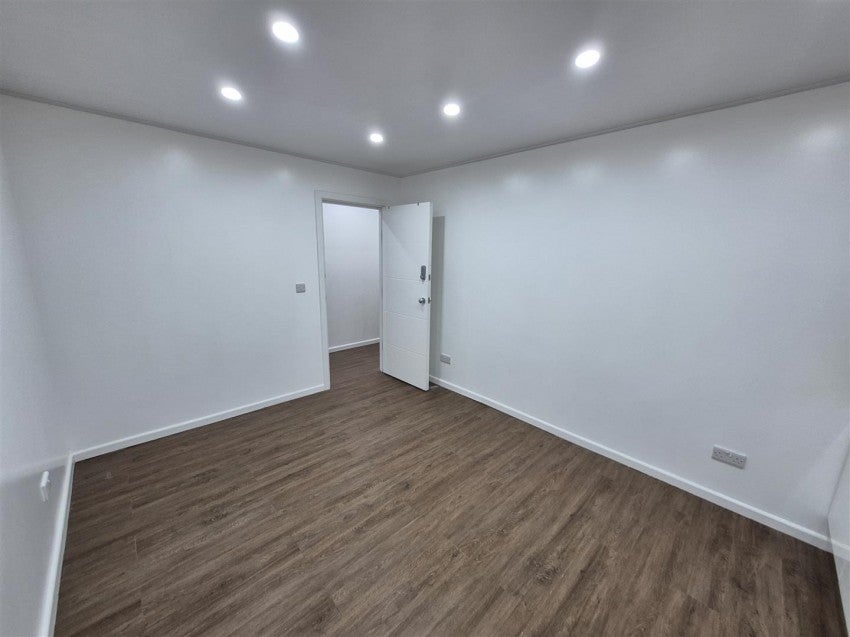 Flat Wortley Road in Rotherham