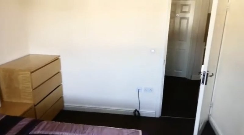 Room Wentworth Hill in Greater London