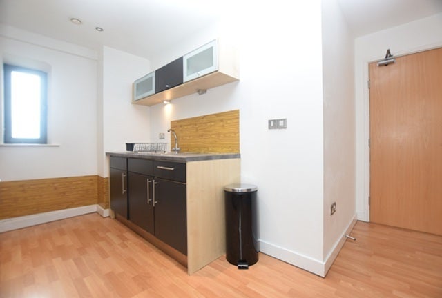 Flat Fitzwilliam Street in Sheffield