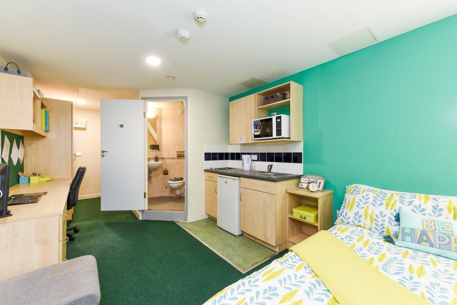 Flat Midland Way in Nottingham