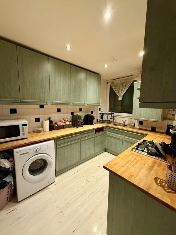 Flat Stanhope Street in Greater London