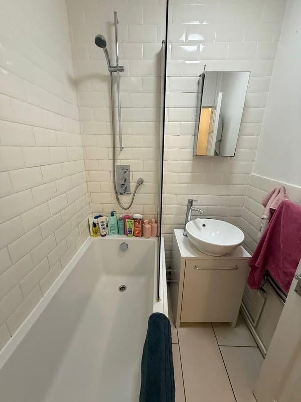 Flat Stanhope Street in Greater London