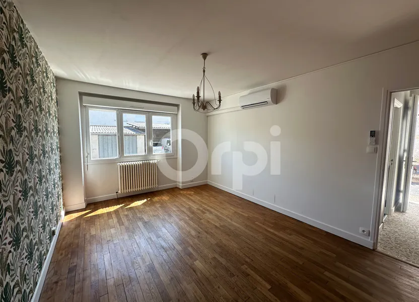 Appartement Rue de l'Île du Roi à Brive-la-Gaillarde