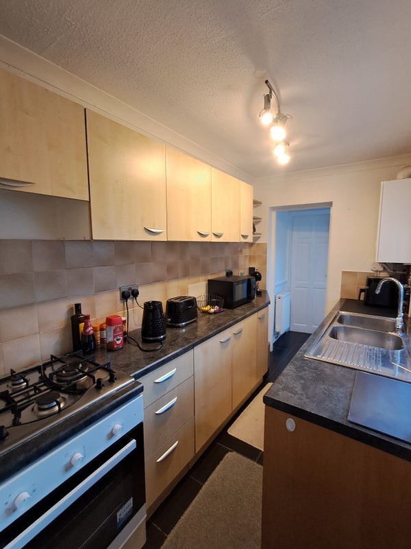 Room Waveney Road in Ipswich