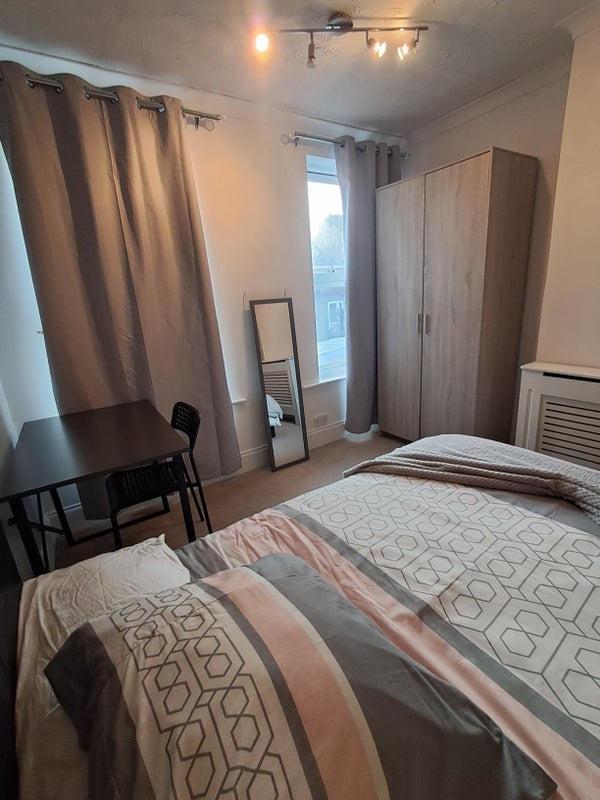 Room Waveney Road in Ipswich