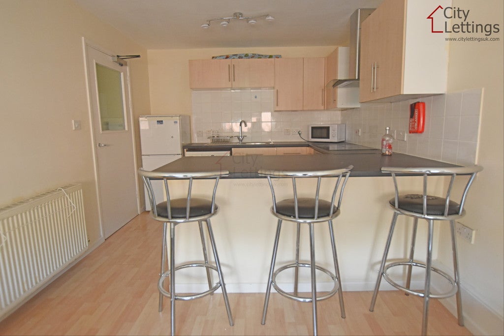 Flat Radford Road in Nottingham