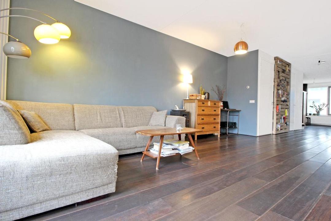 Appartement Haarlemmerplein 8