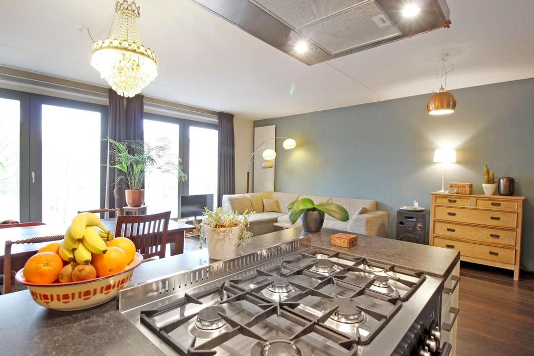 Appartement Haarlemmerplein 4