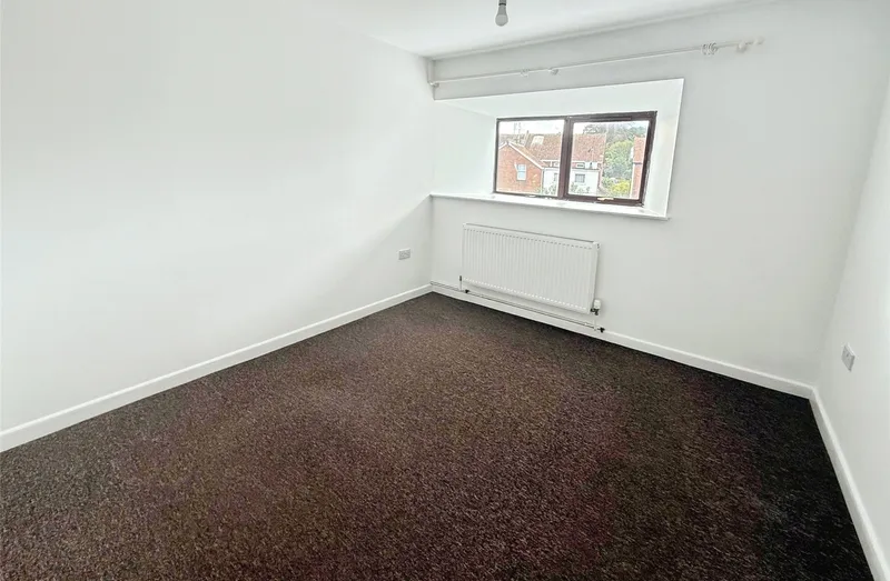 Flat Queensway in Torquay