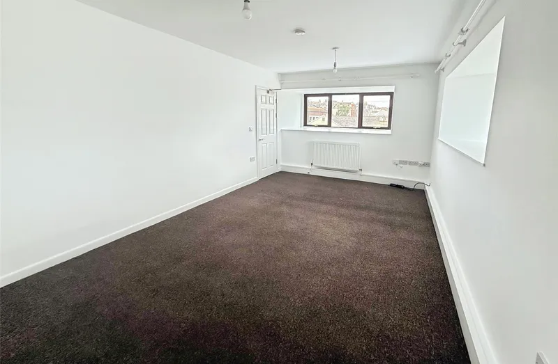 Flat Queensway in Torquay