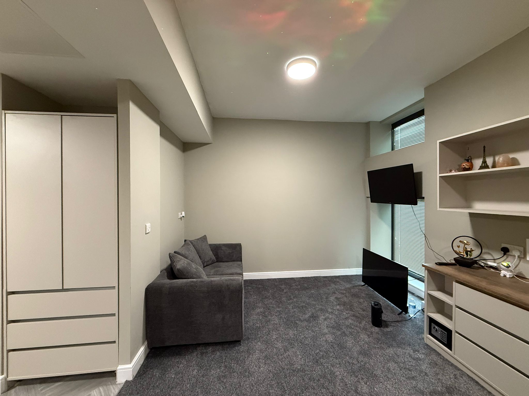 Room Alfreton Road in Nottingham