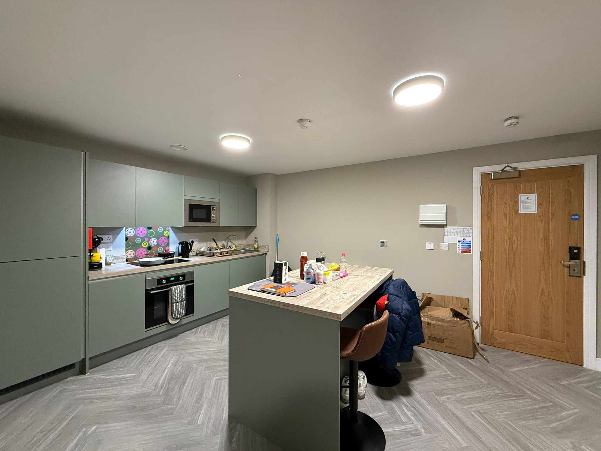 Room Alfreton Road in Nottingham