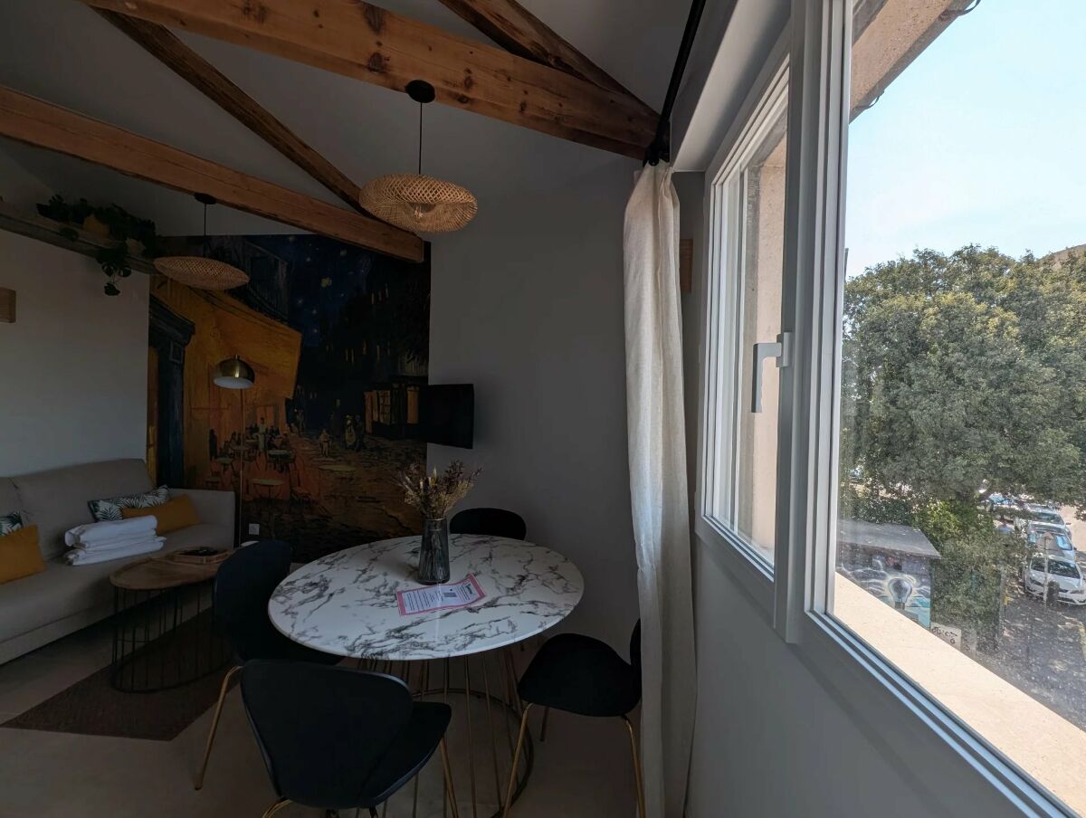 Appartement Place de la Révolution à Arles