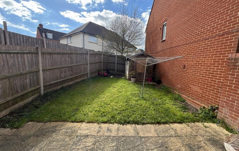 Flat Oakwood Way in Cumnor