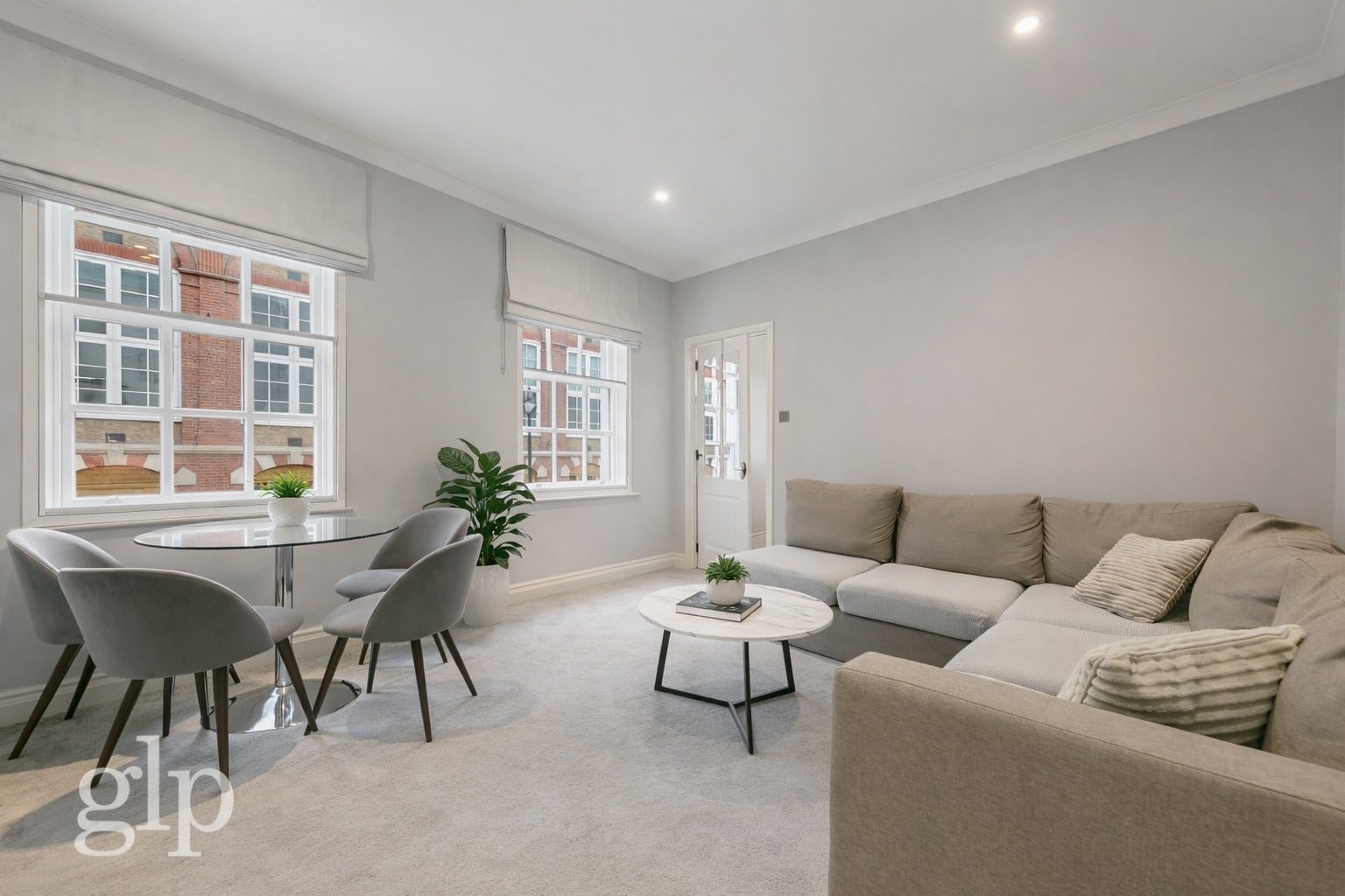 Flat Picton Place in City of Westminster