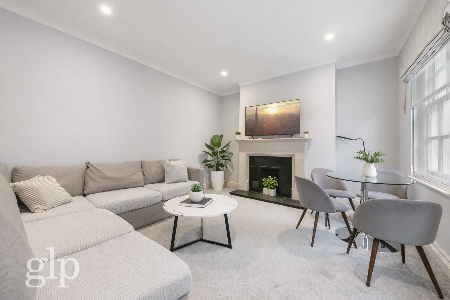 Flat Picton Place in City of Westminster