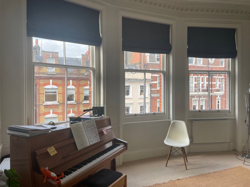 Room New Cavendish Street in City of Westminster