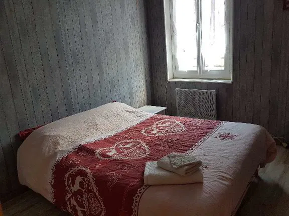 Chambre Impasse du Lavoir à Labastide-Rouairoux