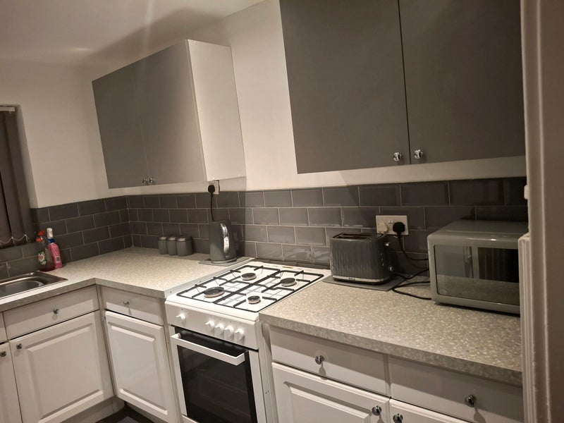 Room Grasmere Avenue in Warrington