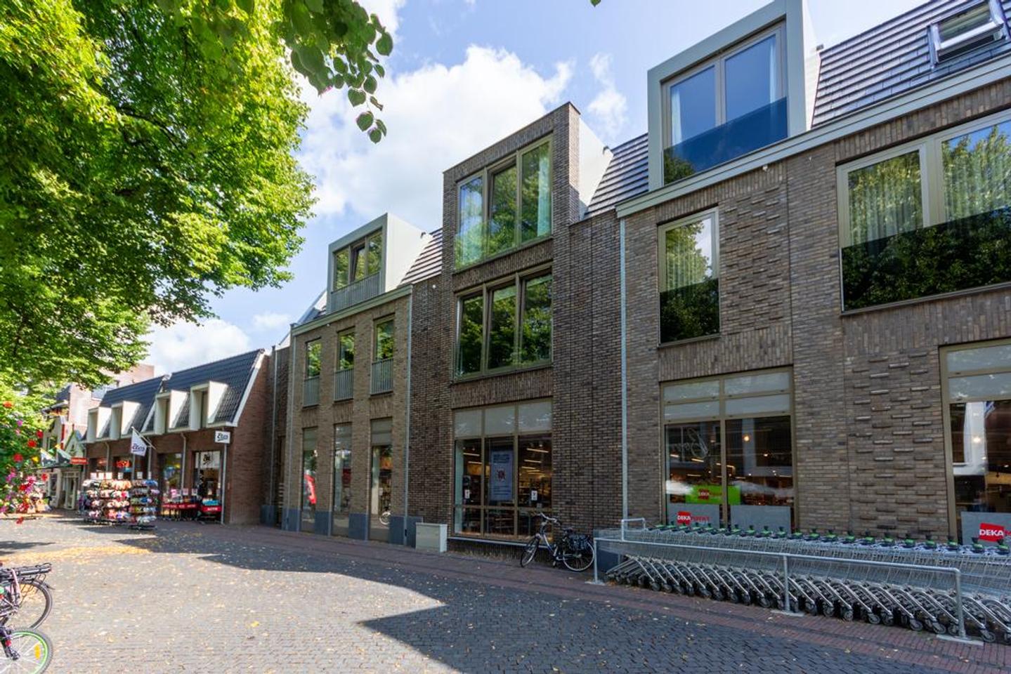 Appartement Dorpsstraat 64 in Lunteren