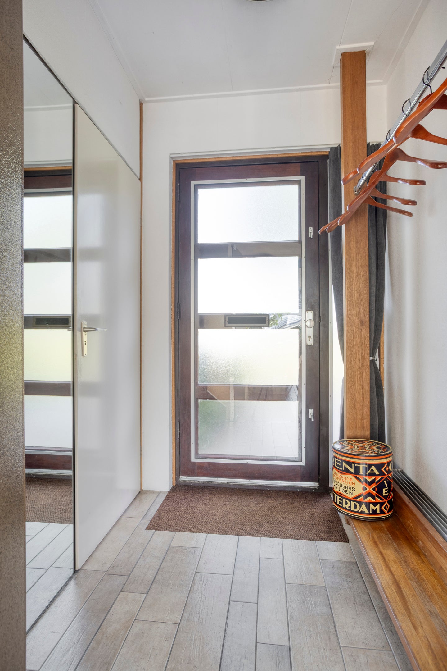 Tussenwoning te koop: A. Anemastraat 32, Papendrecht