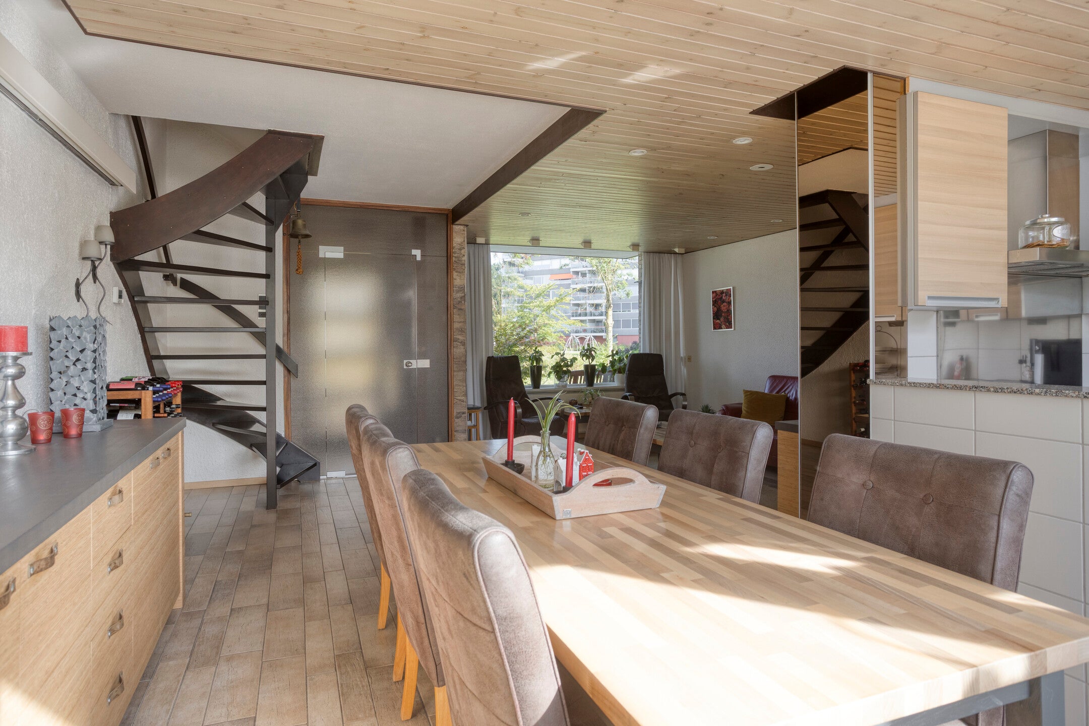 Tussenwoning te koop: A. Anemastraat 32, Papendrecht