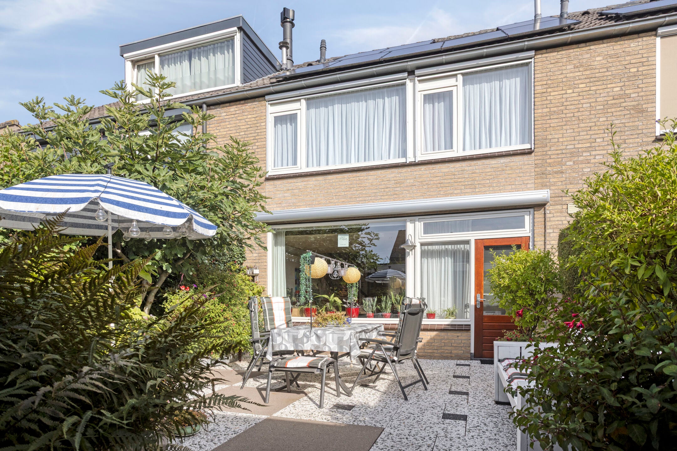 Tussenwoning te koop: A. Anemastraat 32, Papendrecht