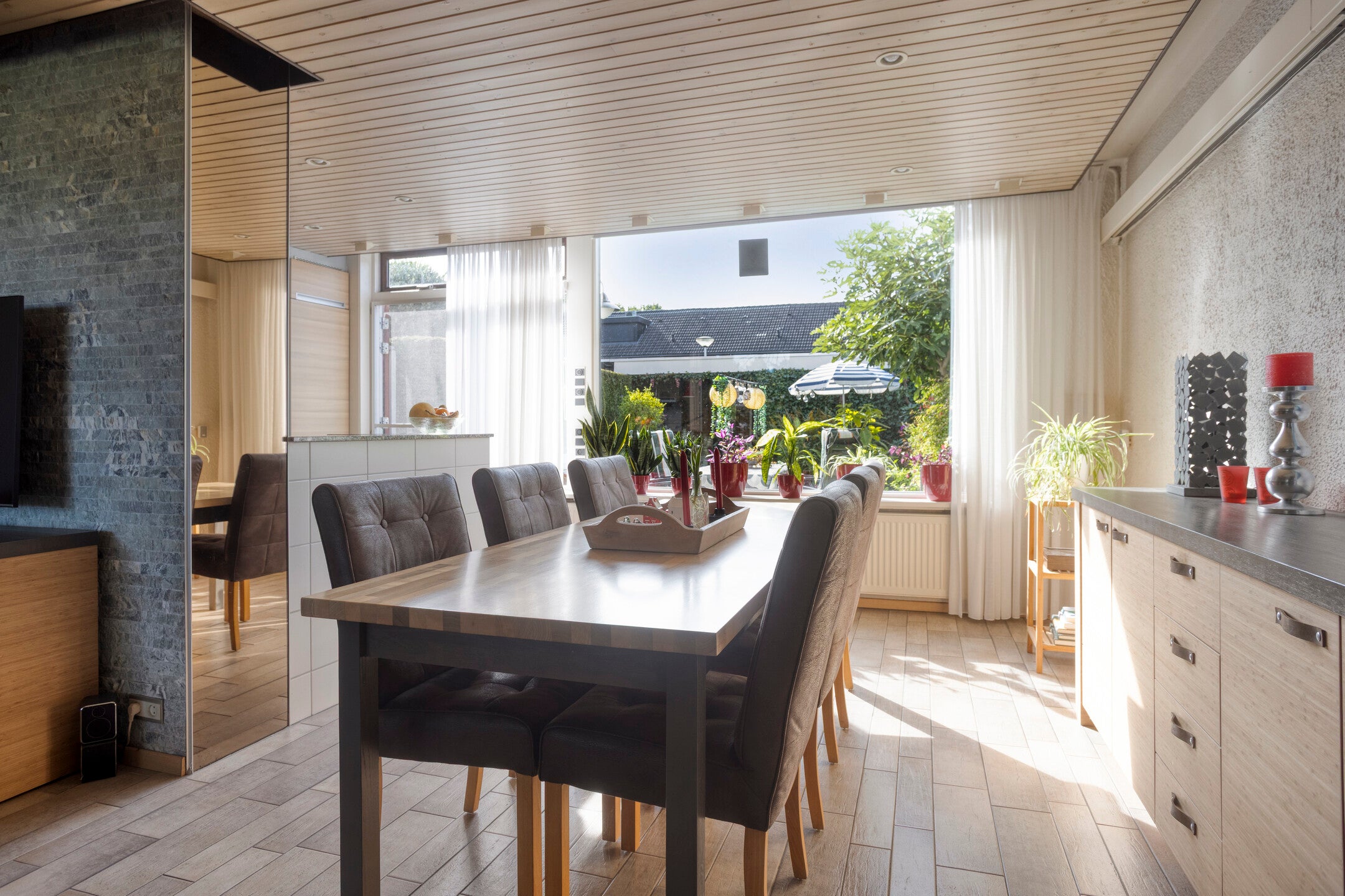 Tussenwoning te koop: A. Anemastraat 32, Papendrecht
