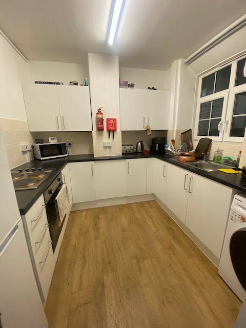 Room Loughborough Road in Greater London
