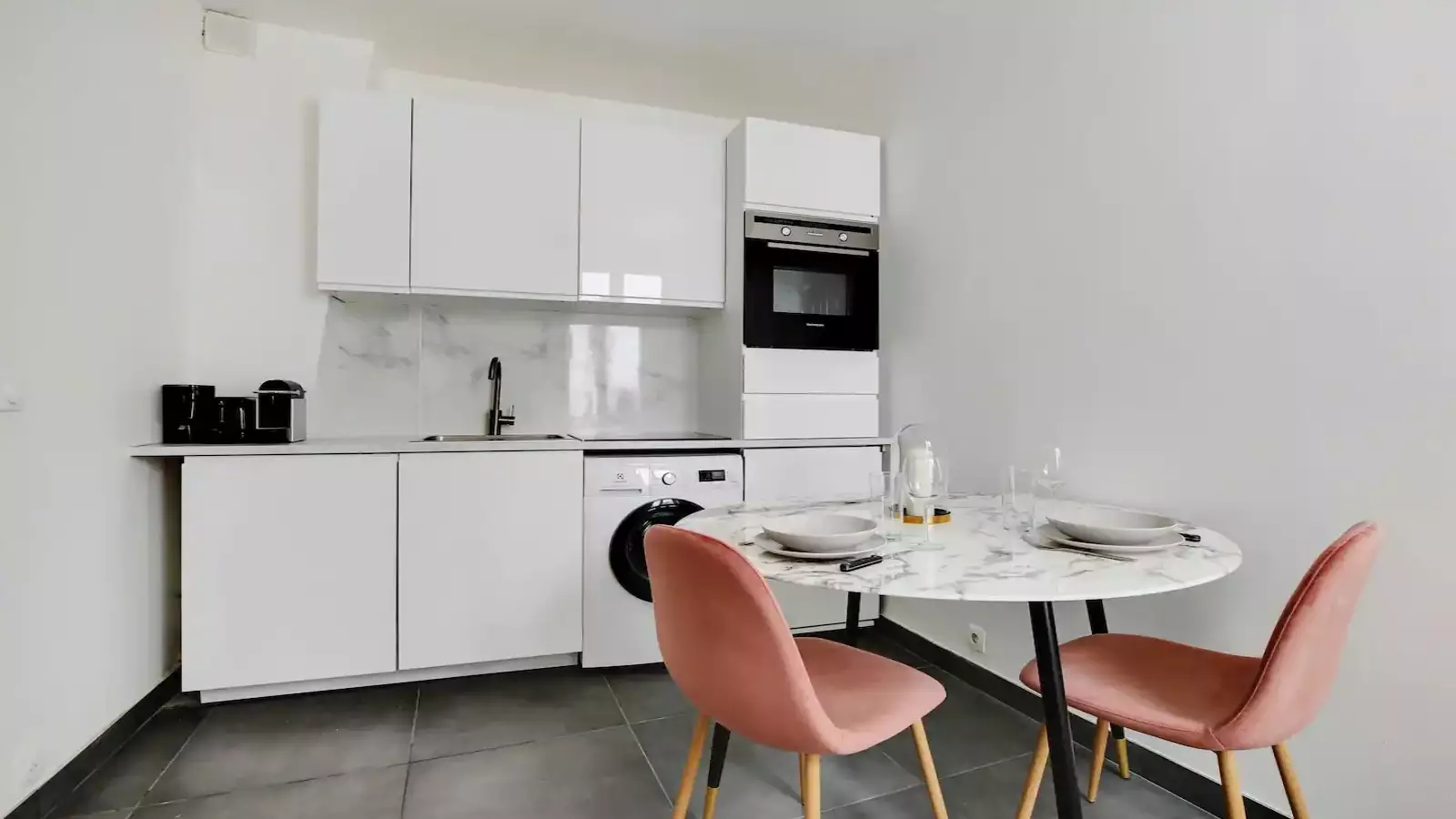 Appartement Rue d'Avron à Paris