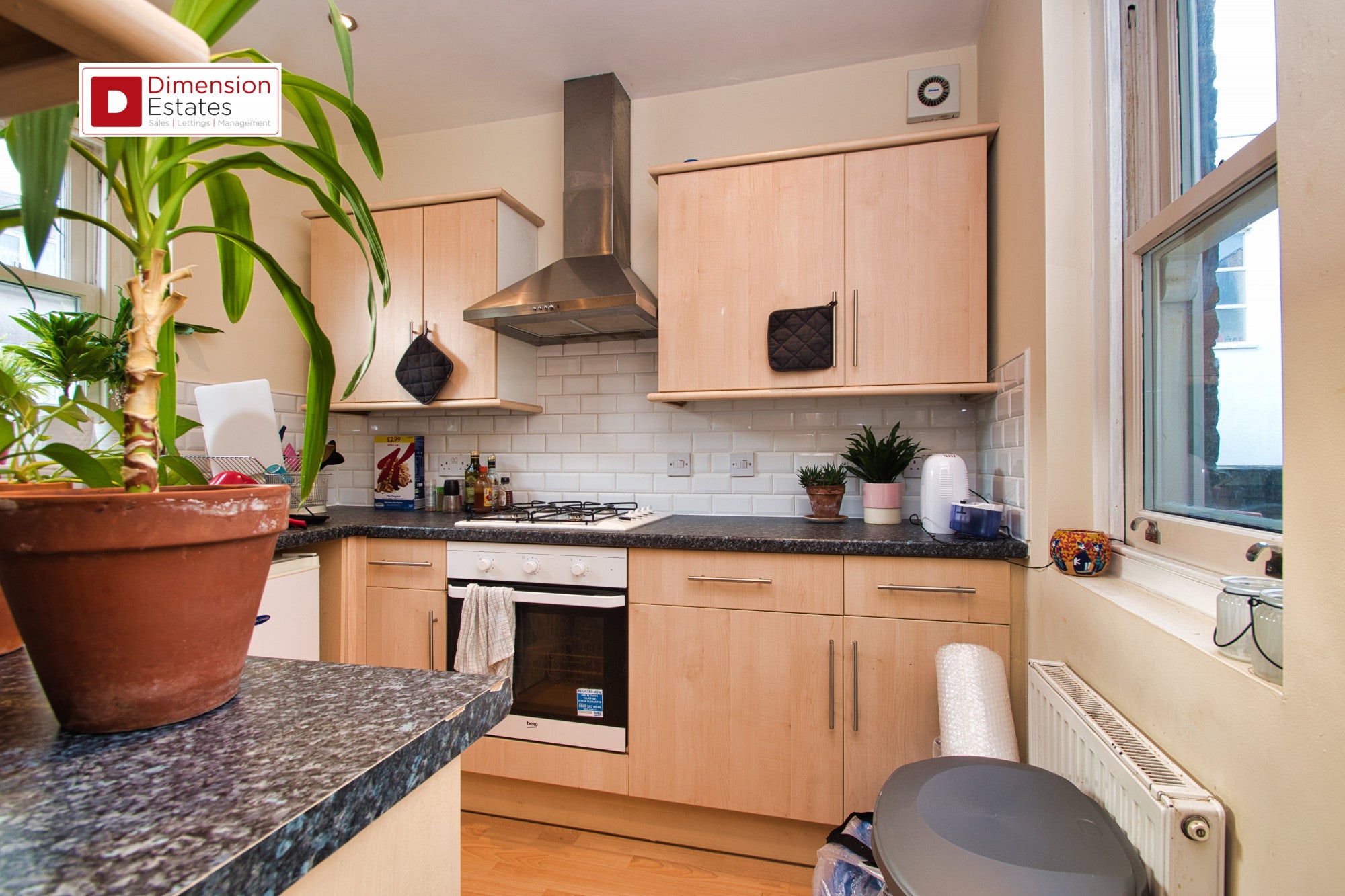 Flat Richmond Road in Greater London