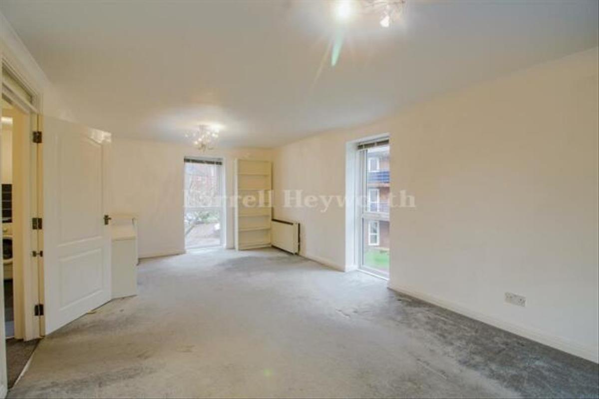 Flat Princes Reach in Preston
