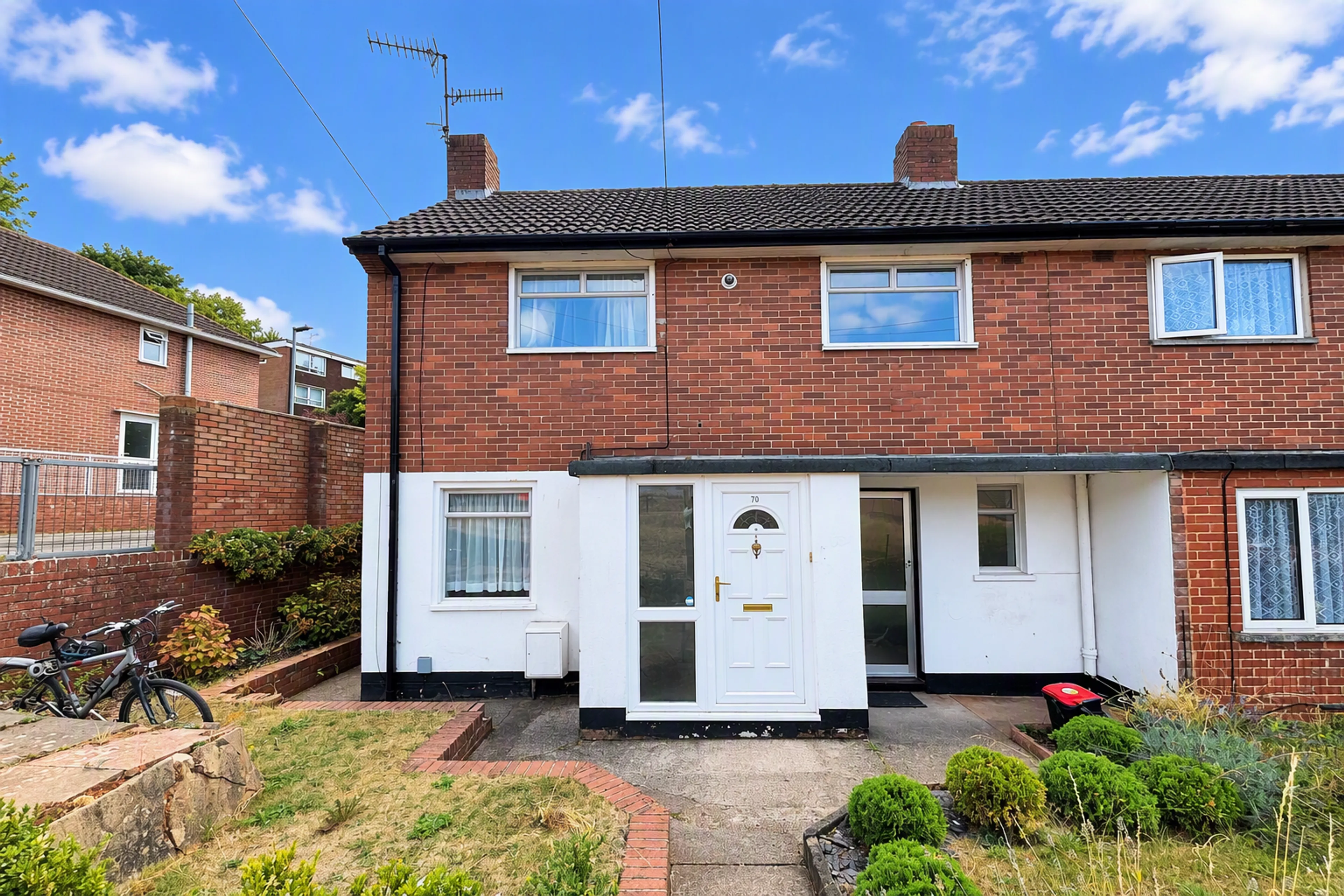 House Thornpark Rise in Exeter