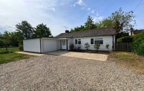 House Bullocks Lane in Sudbury
