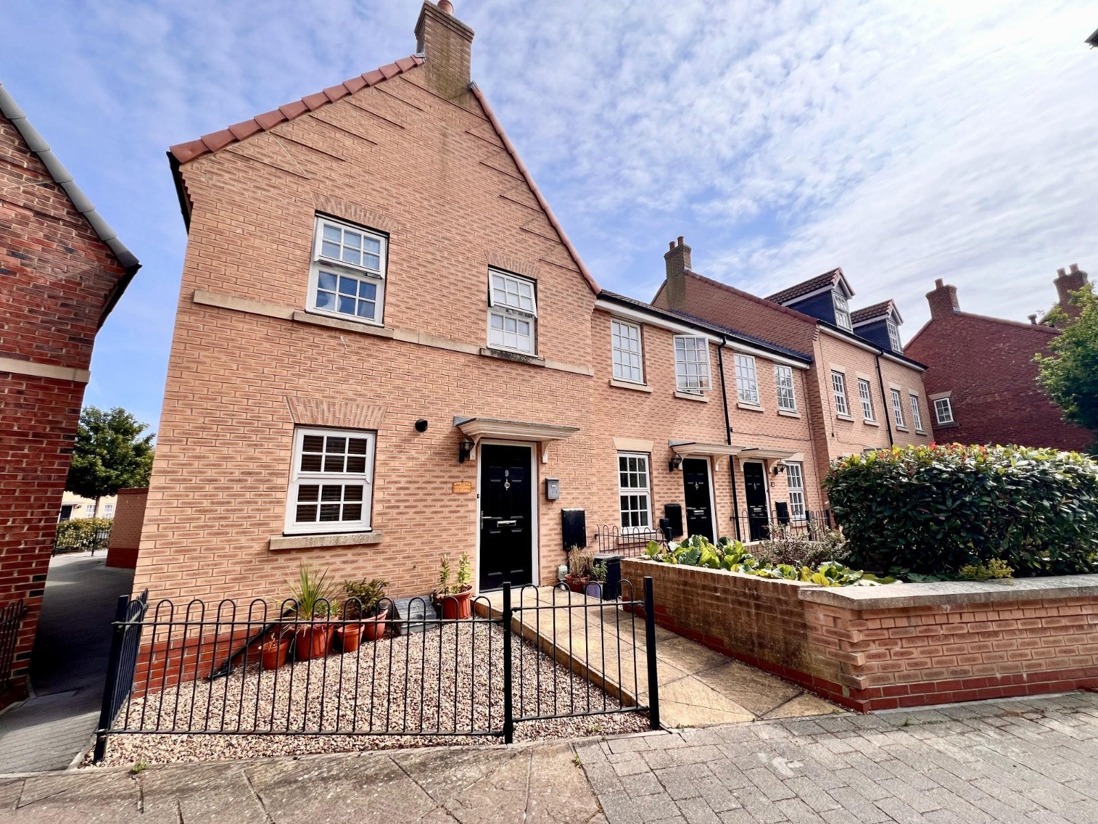 House Dickinson Walk in Beverley