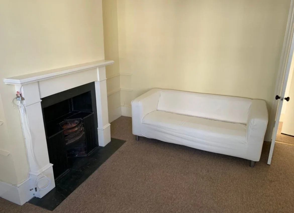 Flat Cobbold Road in Greater London