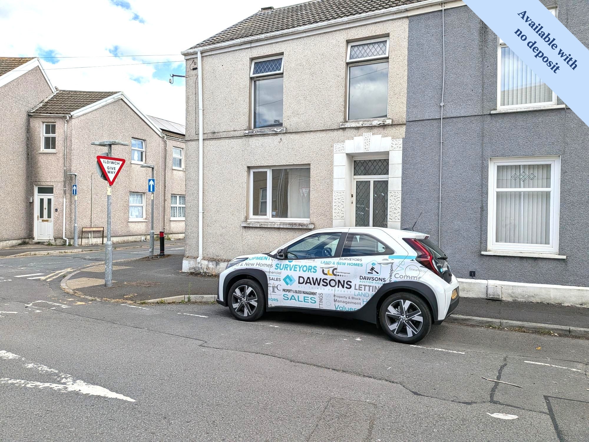 Flat Murray Street in Llanelli