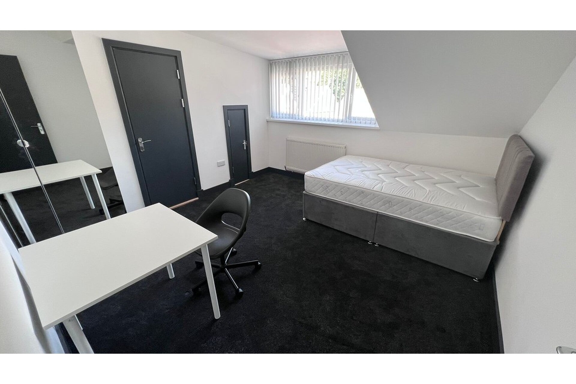 Flat King Edward Road in Swansea