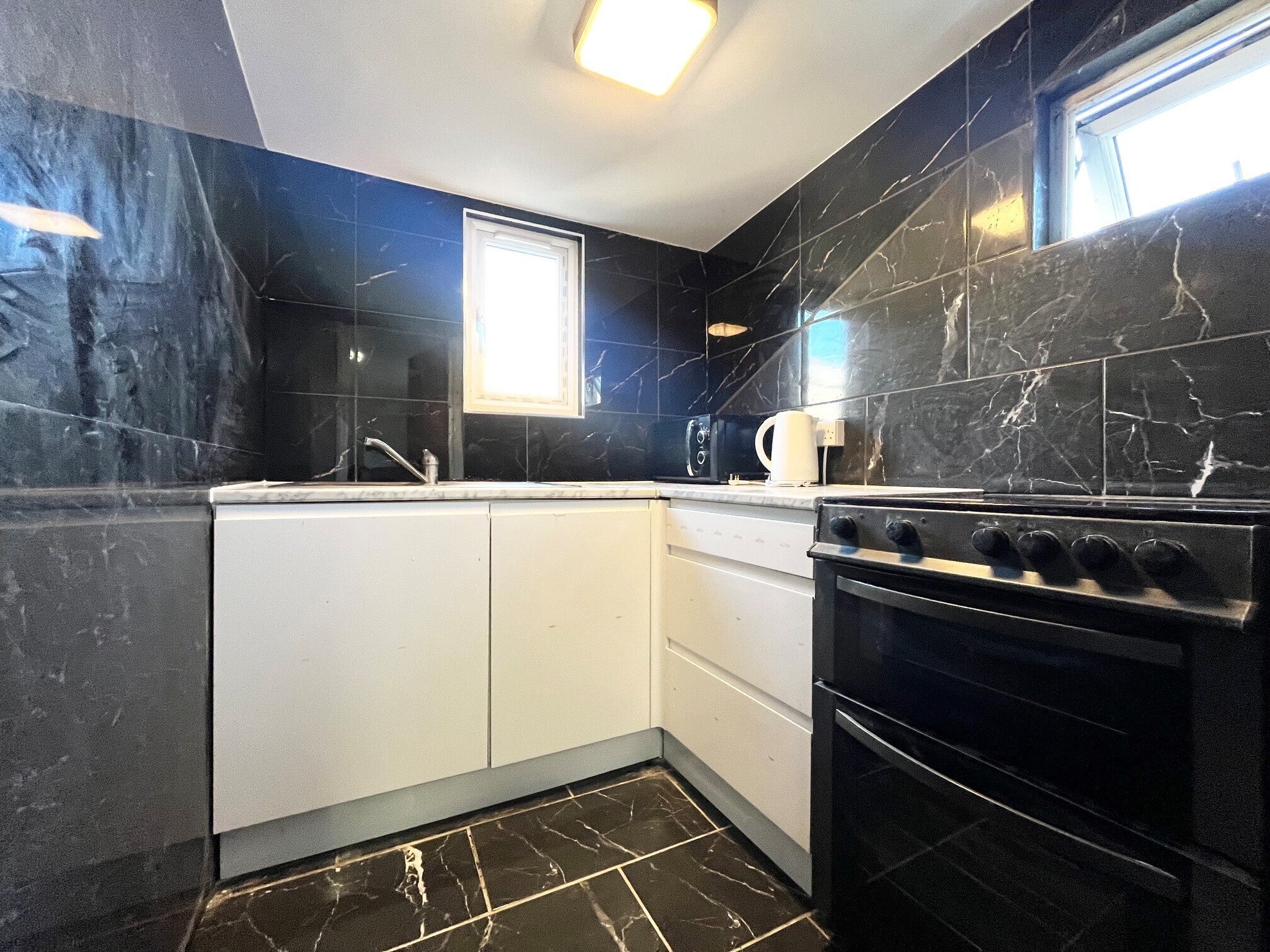 Flat Brixey Road in Poole